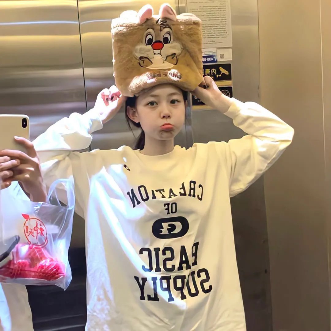他她他她